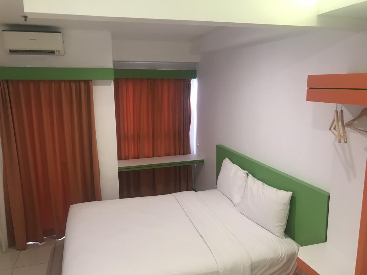 Отель Titanium Express Homtel Джакарта Экстерьер фото